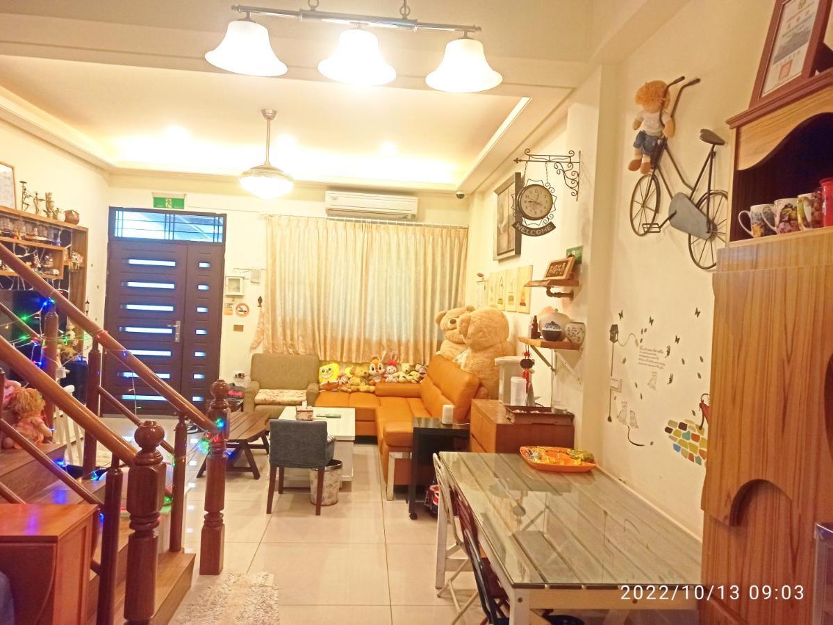 Birds Flower B&B Wujie Ngoại thất bức ảnh