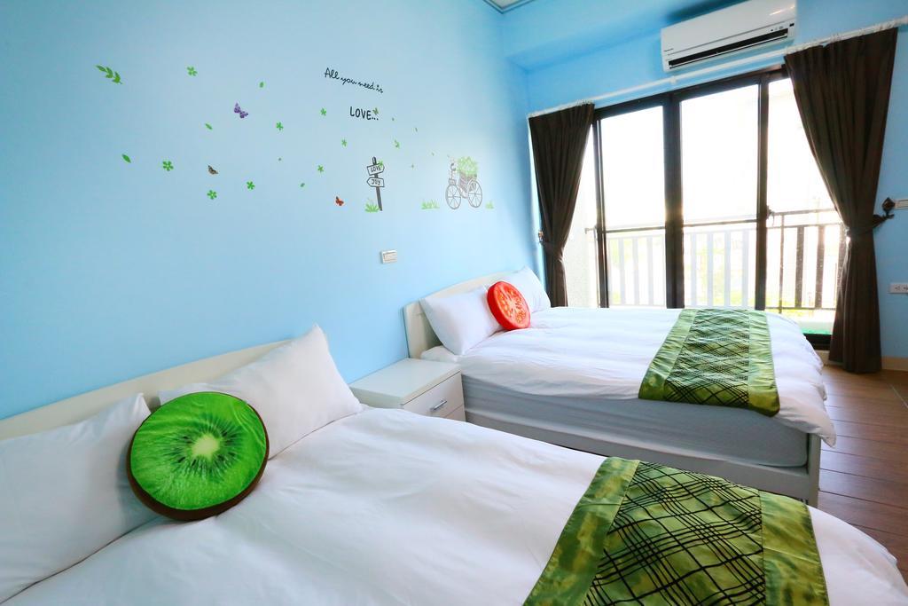 Birds Flower B&B Wujie Ngoại thất bức ảnh