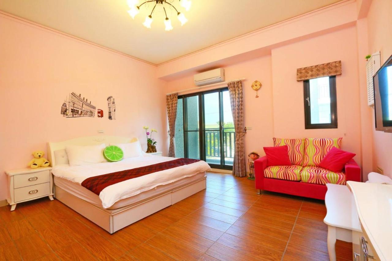 Birds Flower B&B Wujie Ngoại thất bức ảnh