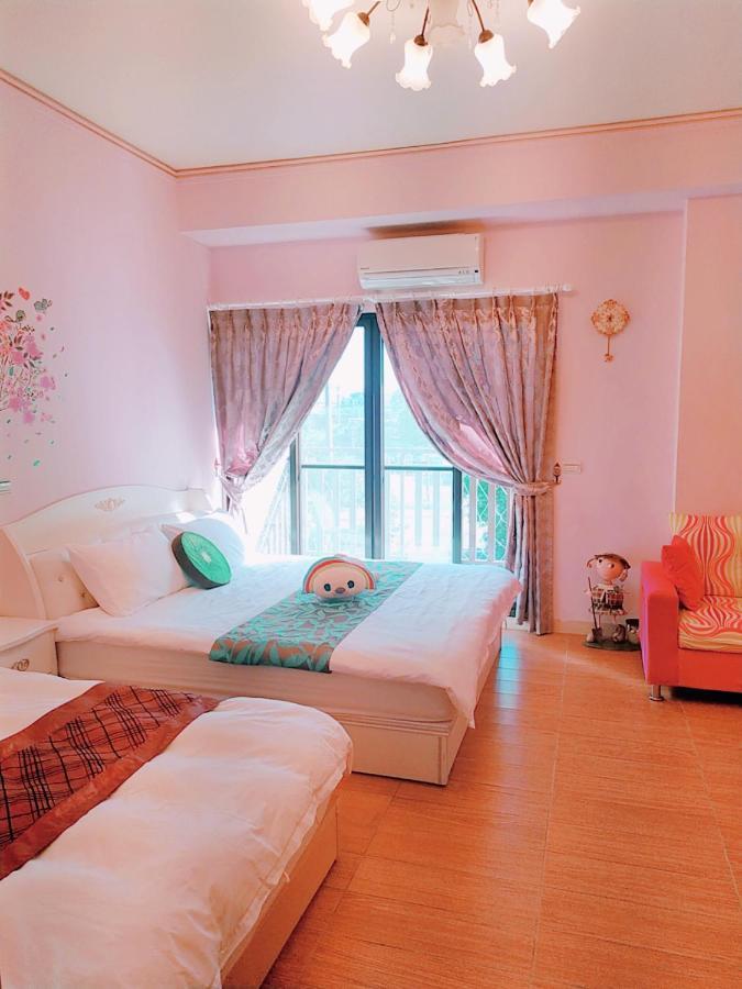 Birds Flower B&B Wujie Ngoại thất bức ảnh
