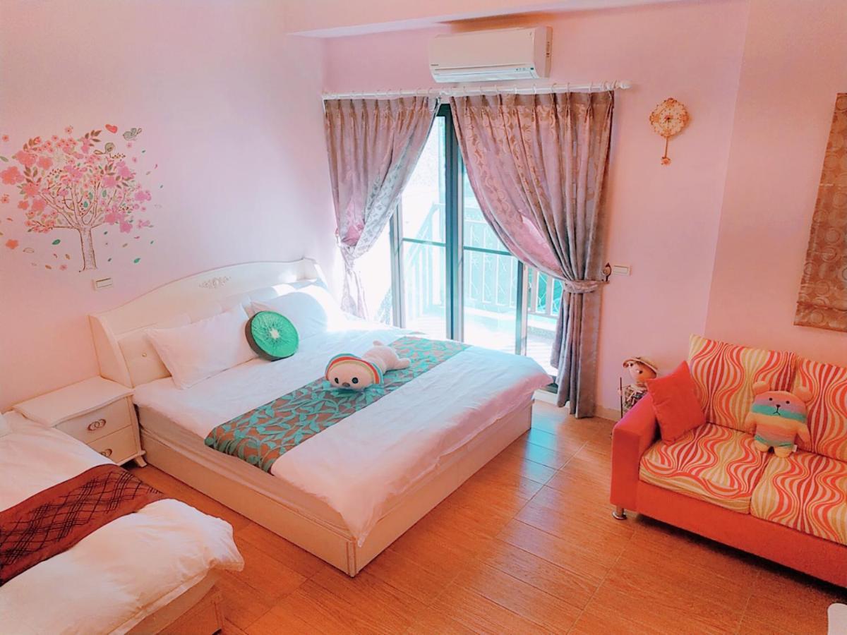 Birds Flower B&B Wujie Ngoại thất bức ảnh